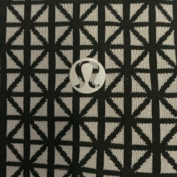 Lululemon Black Grey Leggings Sz 6 - Picture 5 of 6